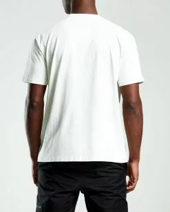 UV REACTIVE TEE WHITE White -clothing Shop ST42005 SS WHITE 007 1800x1800